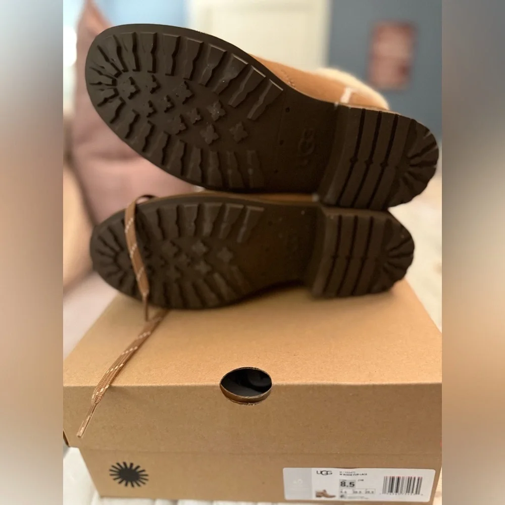 NIB UGG Brodie Fur Winter Boots